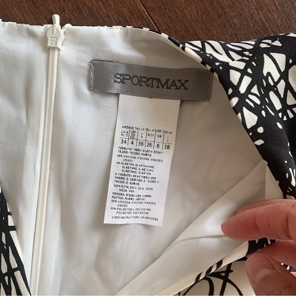NWOT SportMax Graffiti Black & White Scribbled Writing Graphic Dress Peplum US 4 - Picture 3 of 9